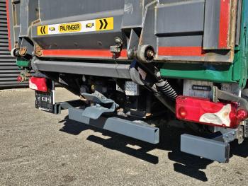 P320 4x2 / PALFINGER PK14002 / CRANE/KRAN